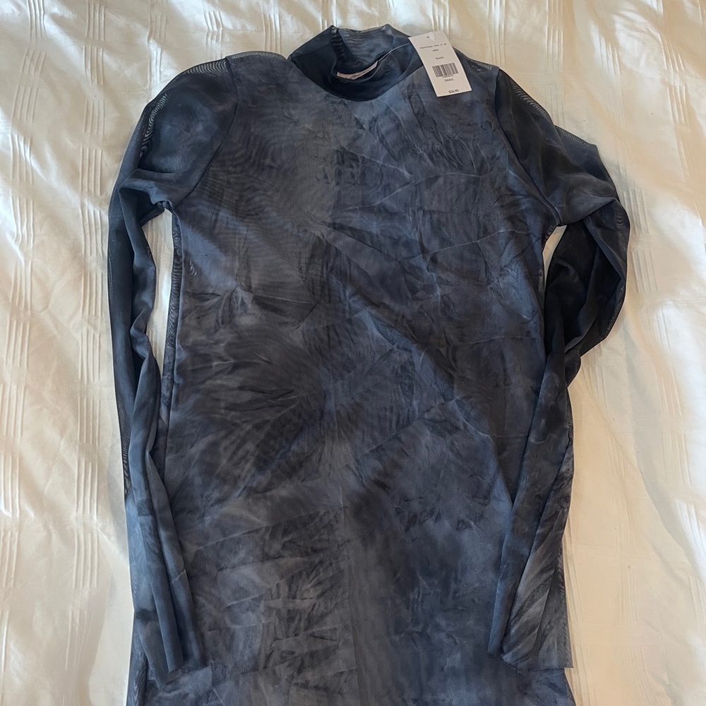 Mesh long sleeve top